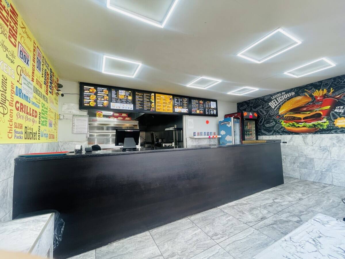 Fried chicken shop for sale in Kingstanding Birmingham