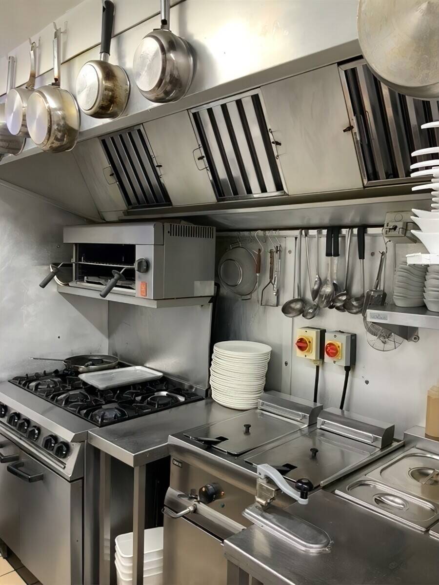 Profitable Daytime Cafe, Restaurant & Coffee Shop In Kingsbridge, Devon