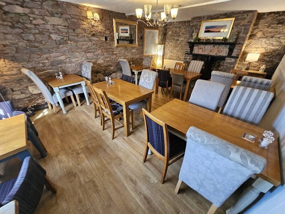 Impressive & Profitable High Turnover Devon Village Inn With 4 Letting Rooms & 3 Bed Accommodation
