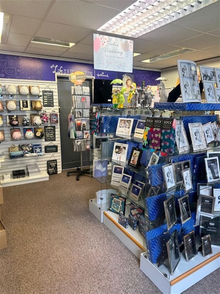 HALLMARK CROWN CARD AND GIFT SHOP - DERBYSHIRE Photo 7