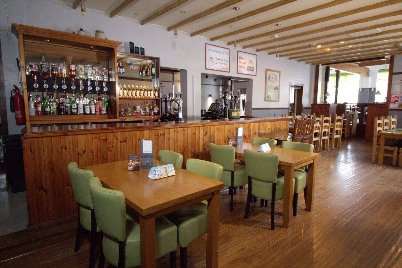 A well-presented bar & restaurant in a sought after Borders town (ref 1671) Photo 7