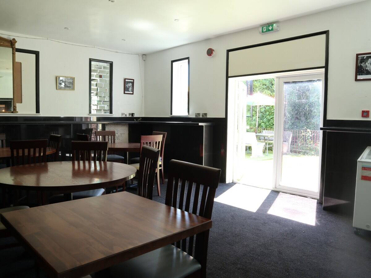 DORSET - BESPOKE TOWN CENTRE LICENSED ITALIAN RESTAURANT
