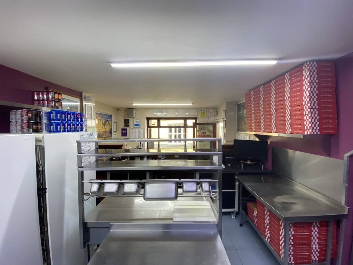 BRECON BEACONS NATIONAL PARK – ESTABLISHED AND PROFITABLE TAKEAWAY BUSINESS AT THE HEART OF MAJOR TO