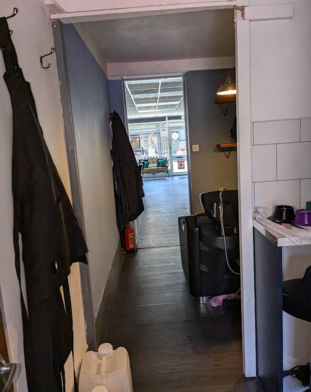 *Price Reduction* Hair Salon, Lower Parkstone, Prime Main Road, Low Premium £22,500 ONO & Low Rent