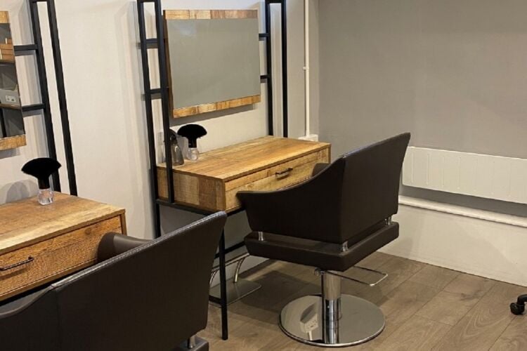 Hair Studio - Oxfordshire Photo 7