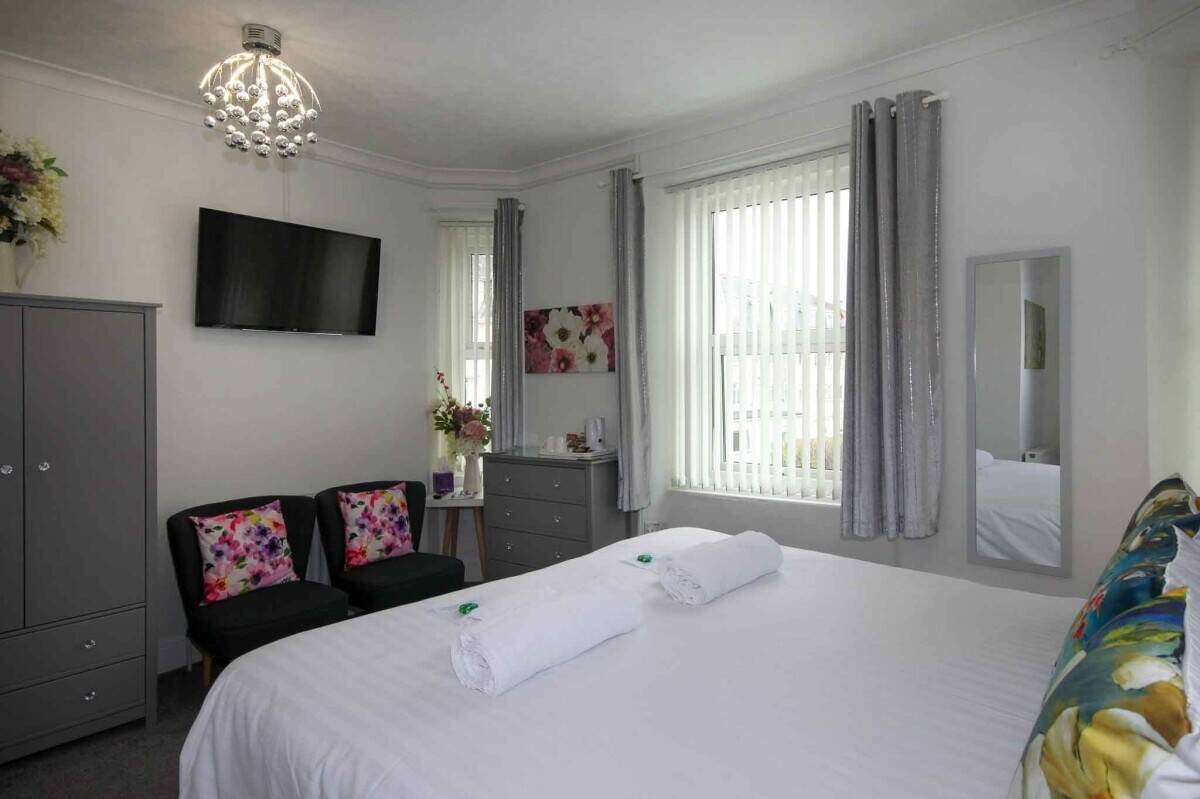 A Beautifully Presented 7 en-suite Guest House