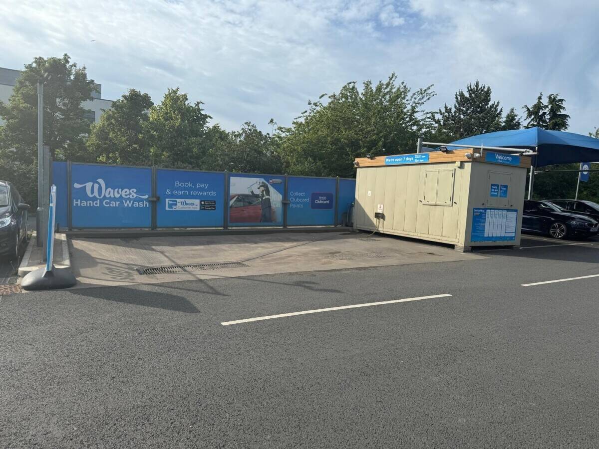Car wash for sale in Gloucester Business Park, Gloucester