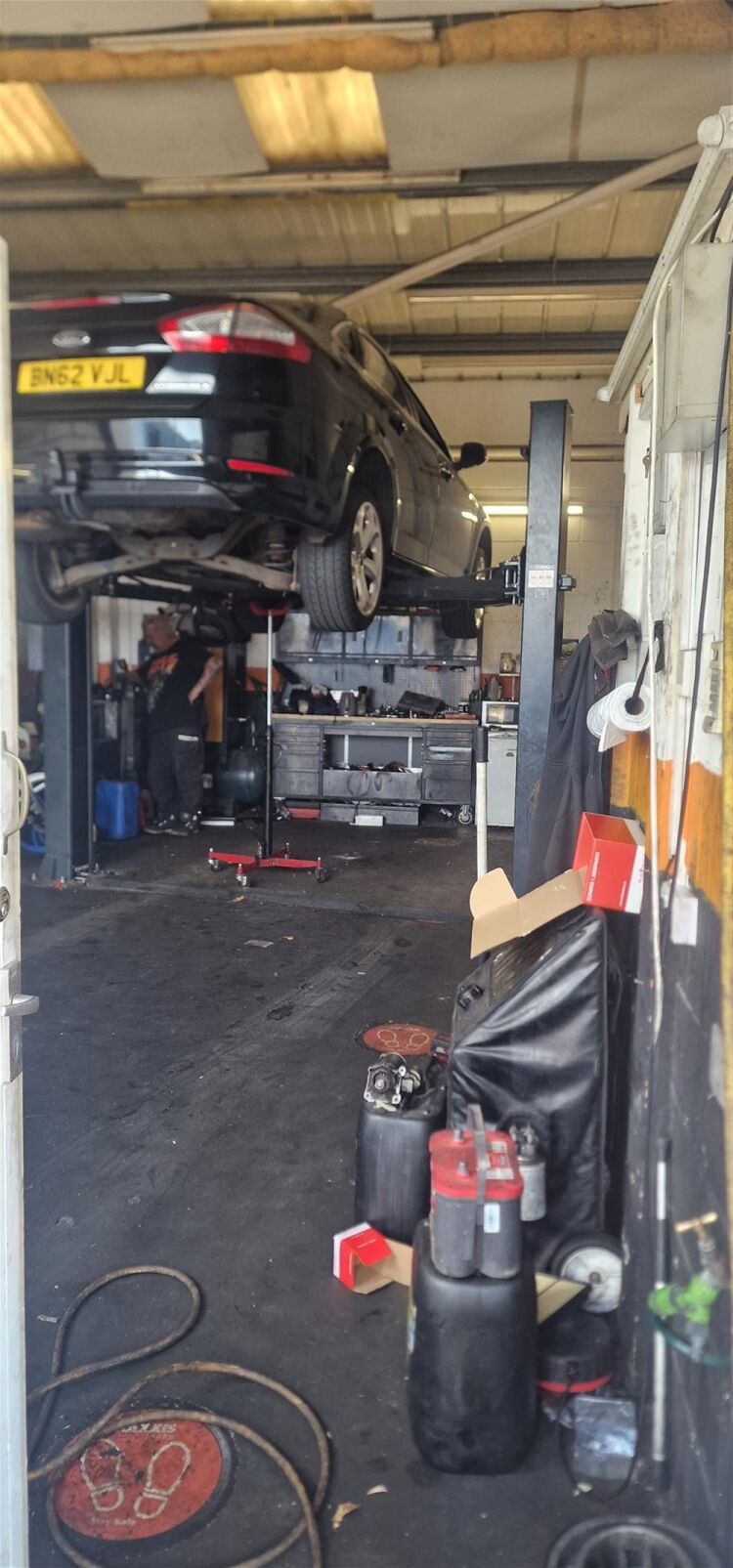 SPECIALIST AUTOMOTIVE CLEANING & MAINTENANCE COMPANY HAMPSHIRE Photo 7