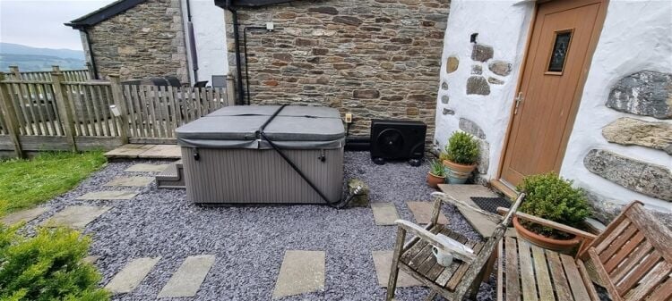 INDEPENDENT HOT TUB/POOL SERVICE AND MAINTENANCE BUSINESS Photo 7