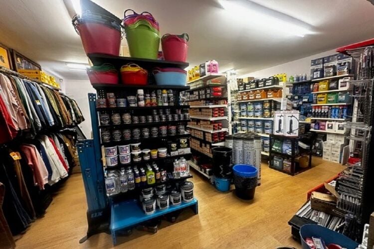 Hardware Store & Plumbing Suppliers - Lincs