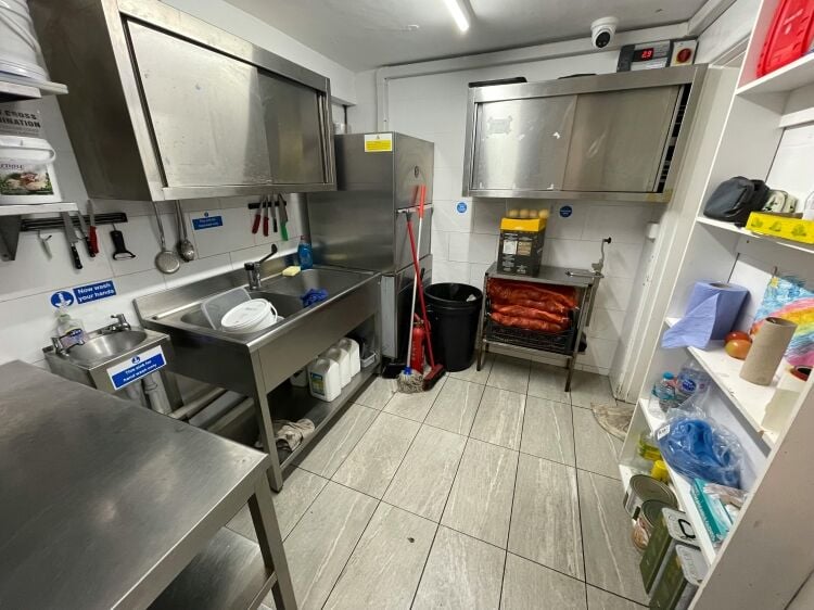 Premium Town Centre Restaurant/Takeaway