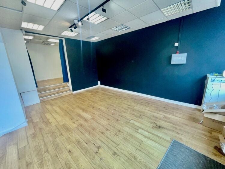 Freehold Commercial Property Located In Redruth