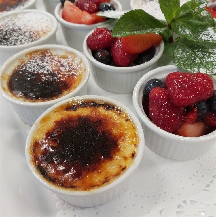 RENOWNED CATERING COMPANY