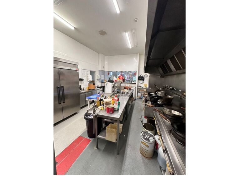 Profitable and Established Restaurant For Sale Photo 7