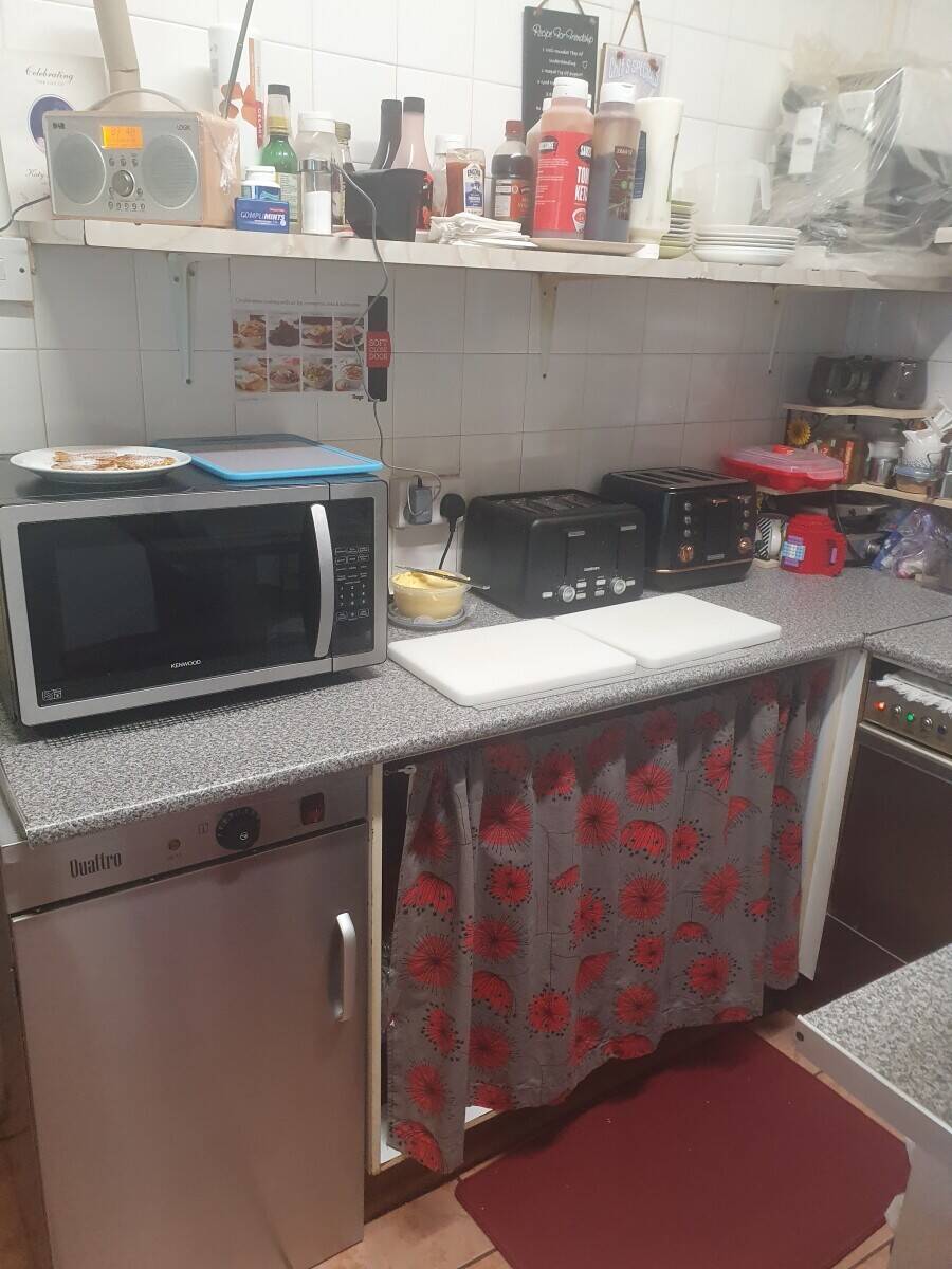 Established Cafe in Nuneaton Photo 7
