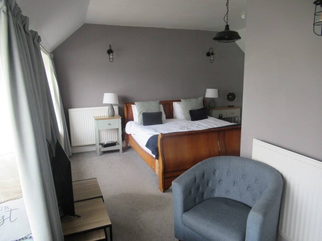 Delightful Destination Village Inn in Popular South West Scotland Photo 7