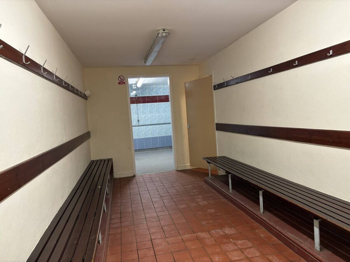 CWMBRAN - LOCK-UP SPORTS CLUB ON THE EDGE OF INDUSTRIAL AREA