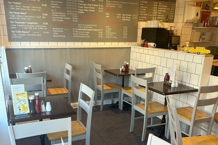 Busy Cafe - Princes Risborough