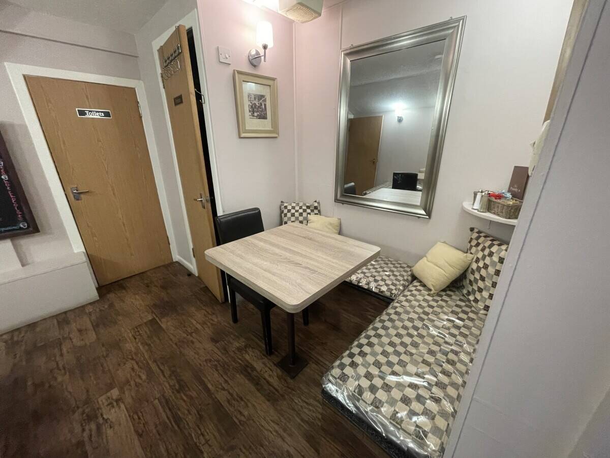 Profitable & Popular Town Centre Coffee Shop For Sale Photo 7