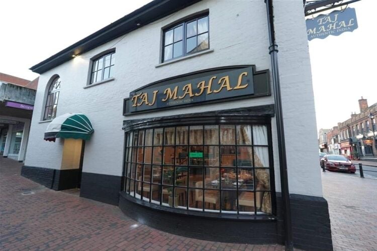 LEASEHOLD FULLY FITTED
LICENCED RESTAURANT Photo 7