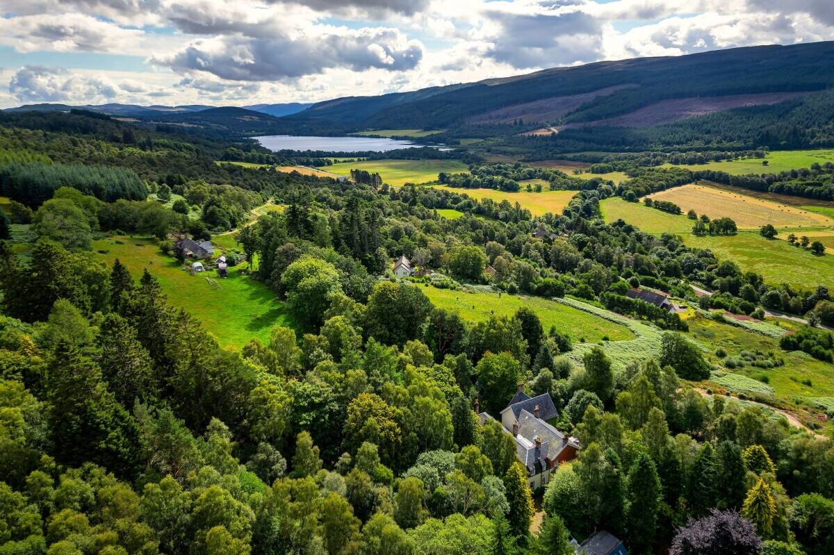 Luxurious Retreat in Scottish Highlands