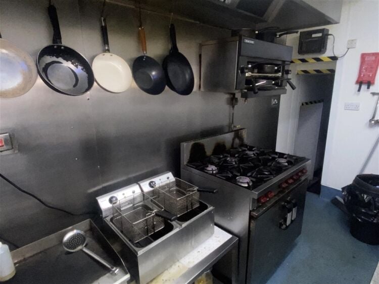 Licenced Trade, Pubs & Clubs For Sale in Keighley Photo 7