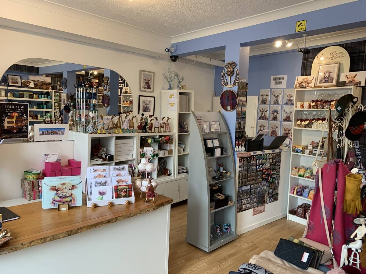 Gift shop for sale with Jewellery CBD products, greetings Cards, Homeware & Kitchenware, Photo 7