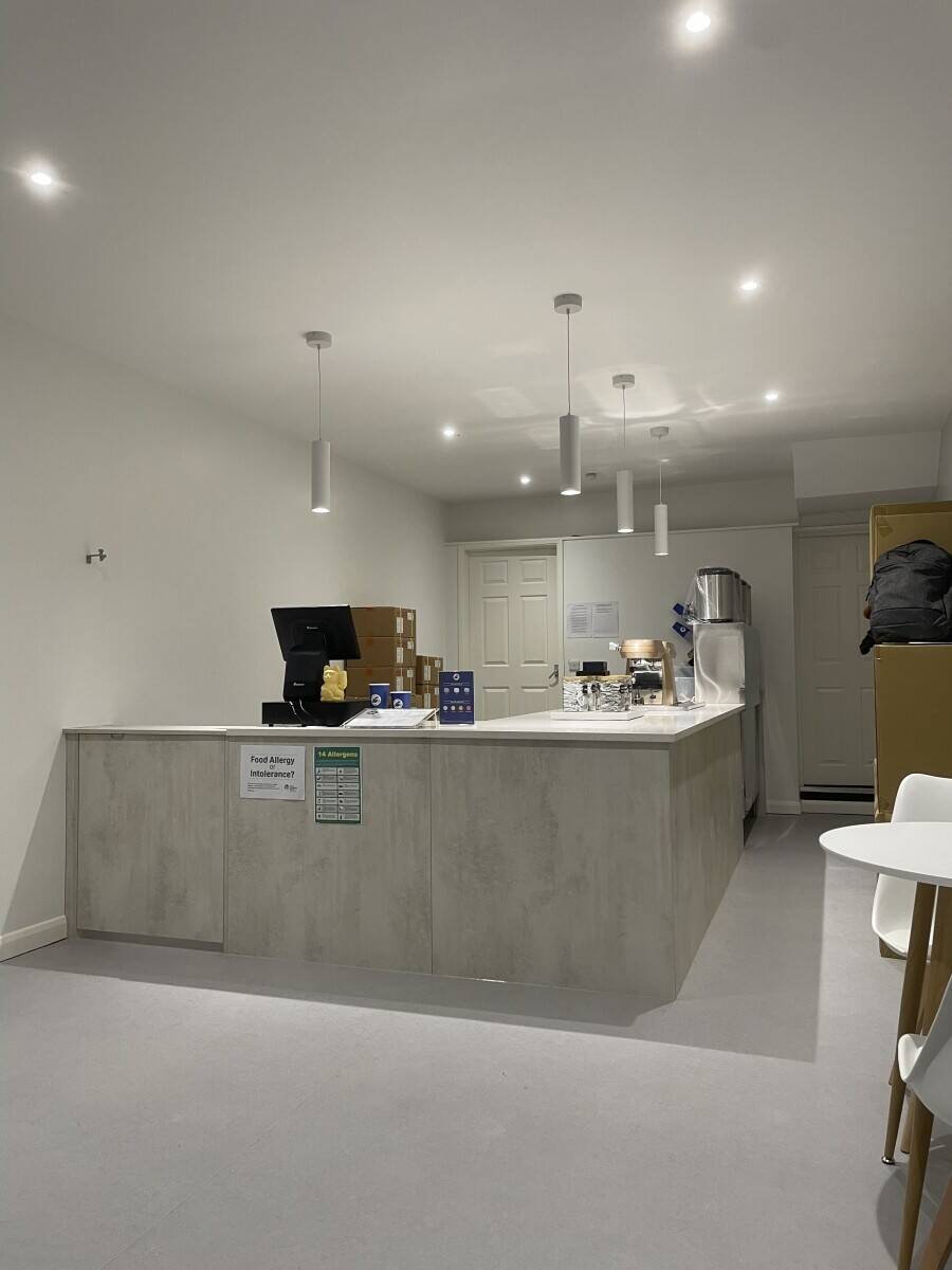 Bubble Tea Shop in Sea Road Sunderland Photo 7