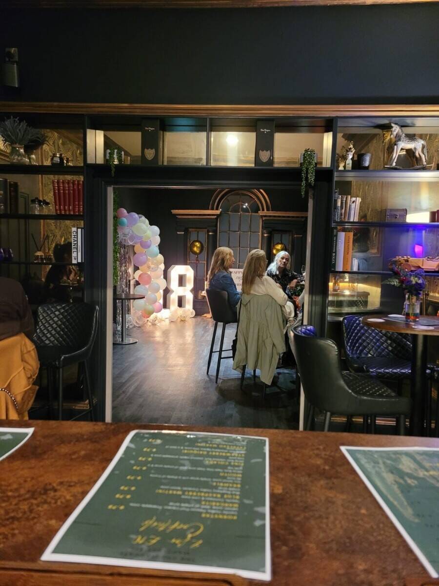 Well established restaurant/bar for sale Macclesfield Photo 7