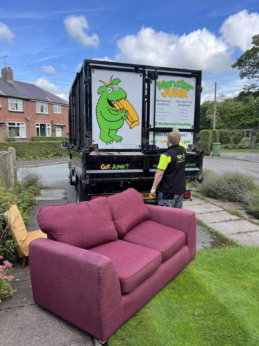 House Clearance Business for sale in Holmes Chapel Photo 8