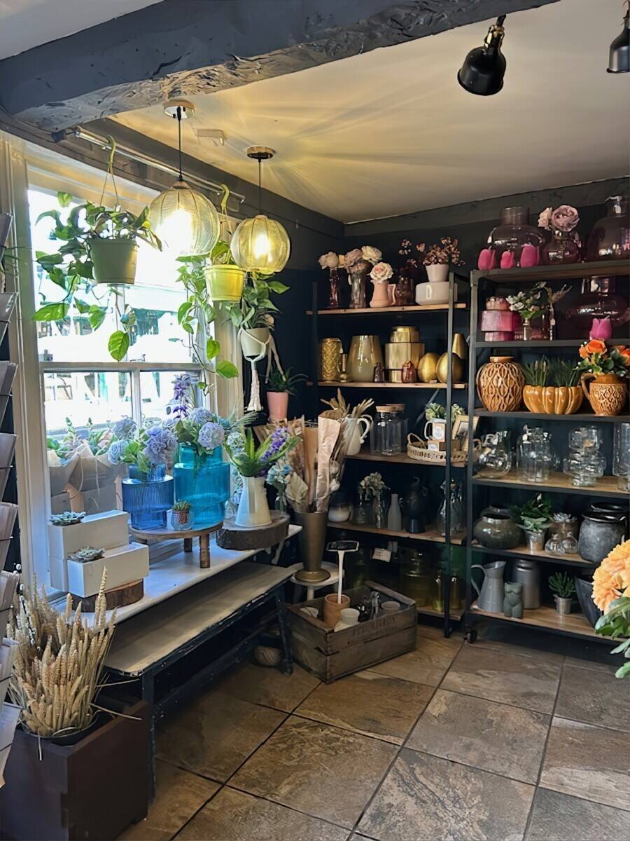 Ingatestone High Street Florist and Giftshop for Sale in Prime Location