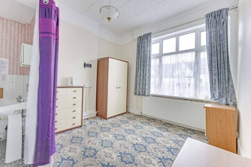 HOTEL / GUEST HOUSE & DEVELOPMENT OPPORTUNITY