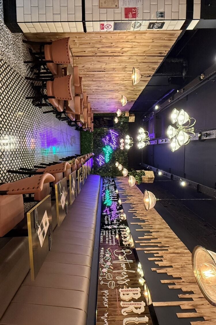 Established Restaurant and Bar - Manchester