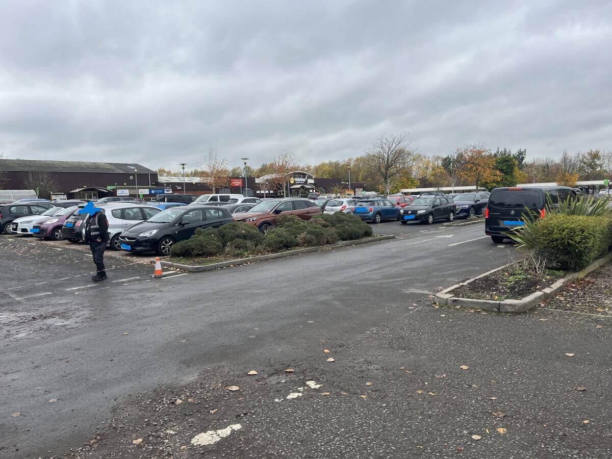 New Waves Hand Car Wash at Dobbies Garden Centre in Cross Lane Farm, Nuneaton CV91RF Photo 7