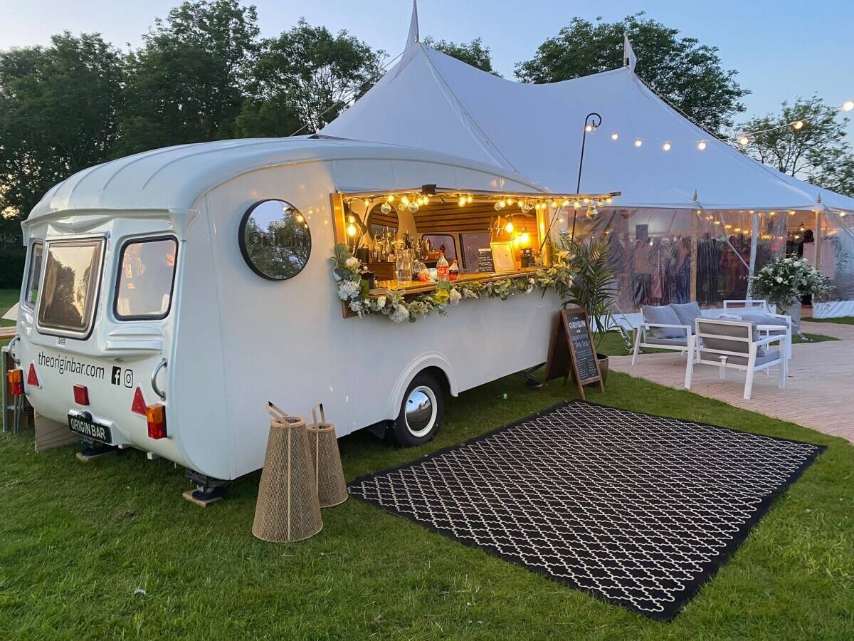 Mobile Vintage Bar Business for Sale in Leicestershire/Midlands Photo 7