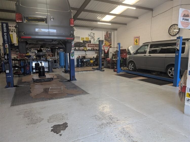 MOTOR VEHICLE GARAGE