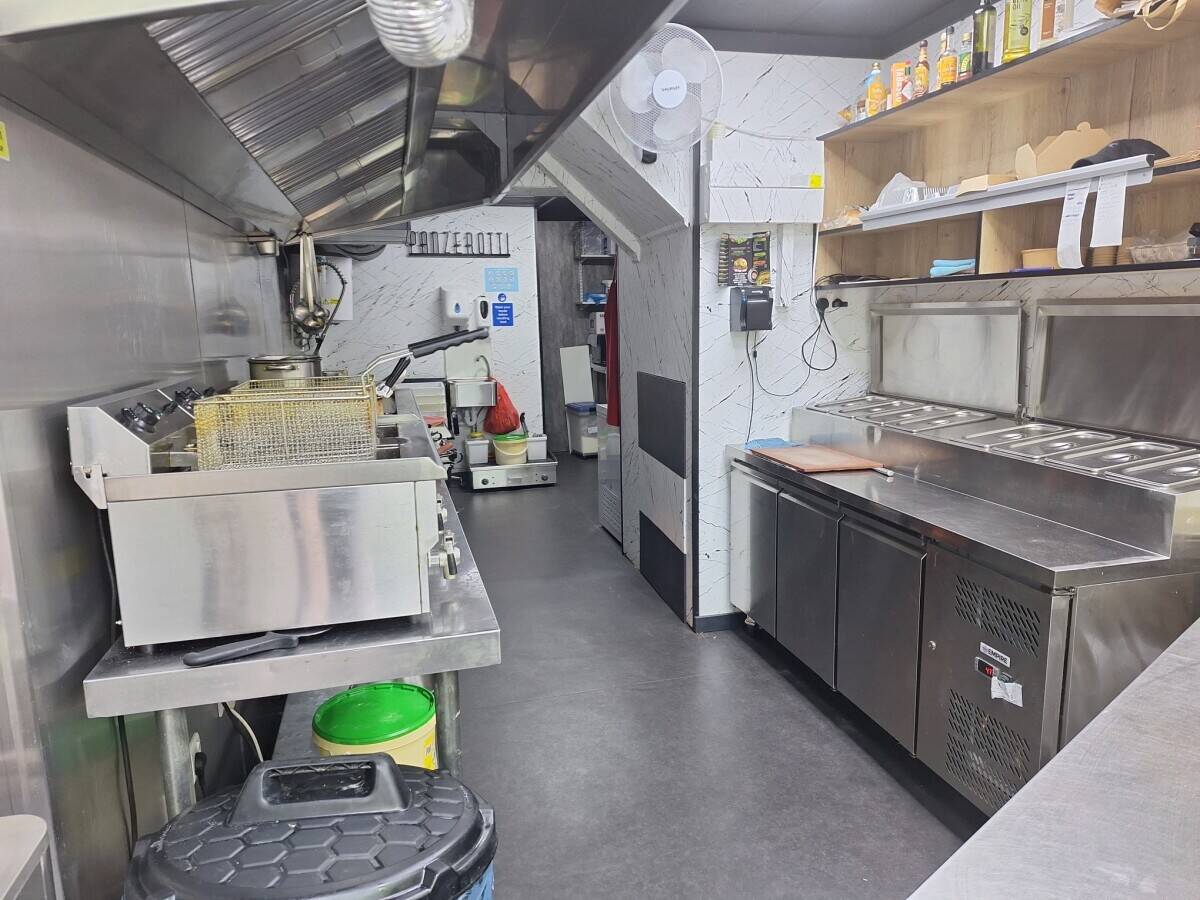 Modern Mediterranean Takeaway for Sale in Preston PR1 6