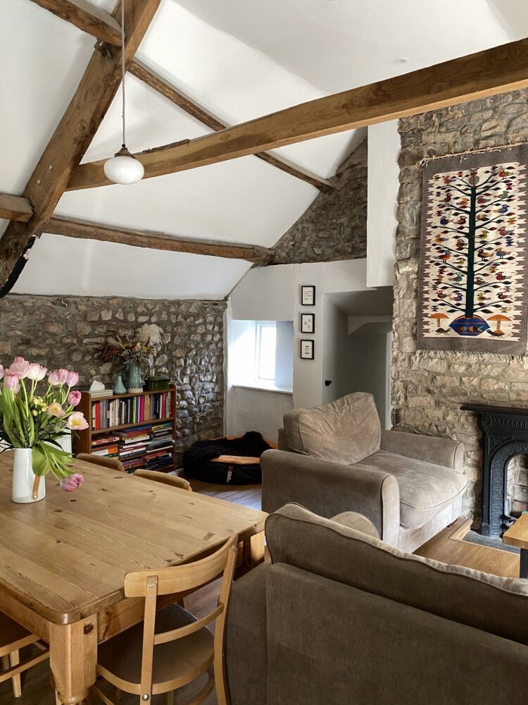 SUPERB OPPORTUNITY: THE BLACK BEAR INN, BETTWYS NEWYDD, MONMOUTHSHIRE