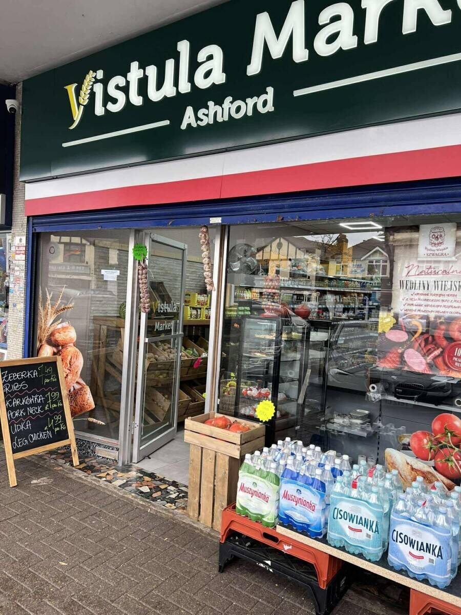 Polish Grocery Store in Ashford (Surrey) - High Street location / Off License