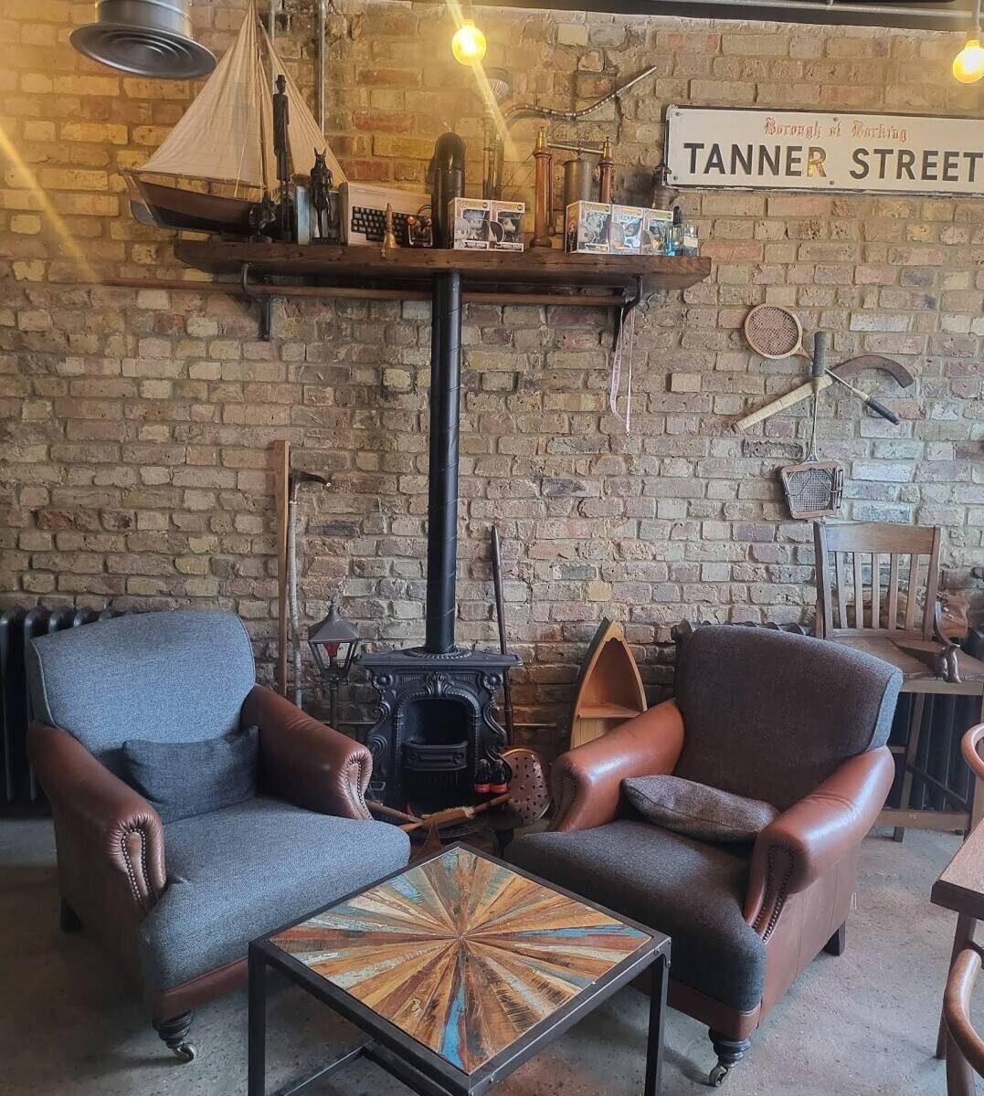 Exquisite high-end Coffee Shop for sale in Barking