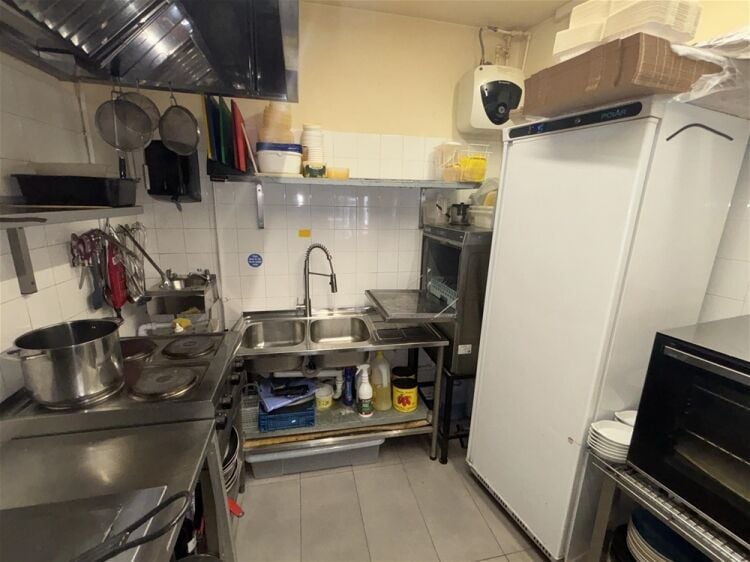 Cafe & Sandwich Bars For Sale in Leeds