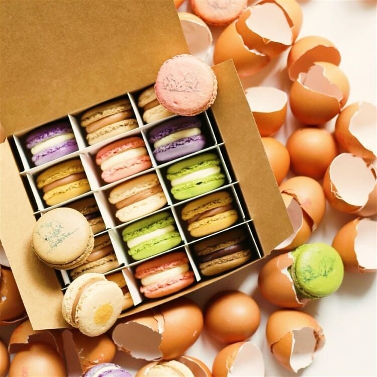AWARD-WINNING ARTISAN MACARON BRAND WITH STRONG REPEAT BUSINESS Photo 7