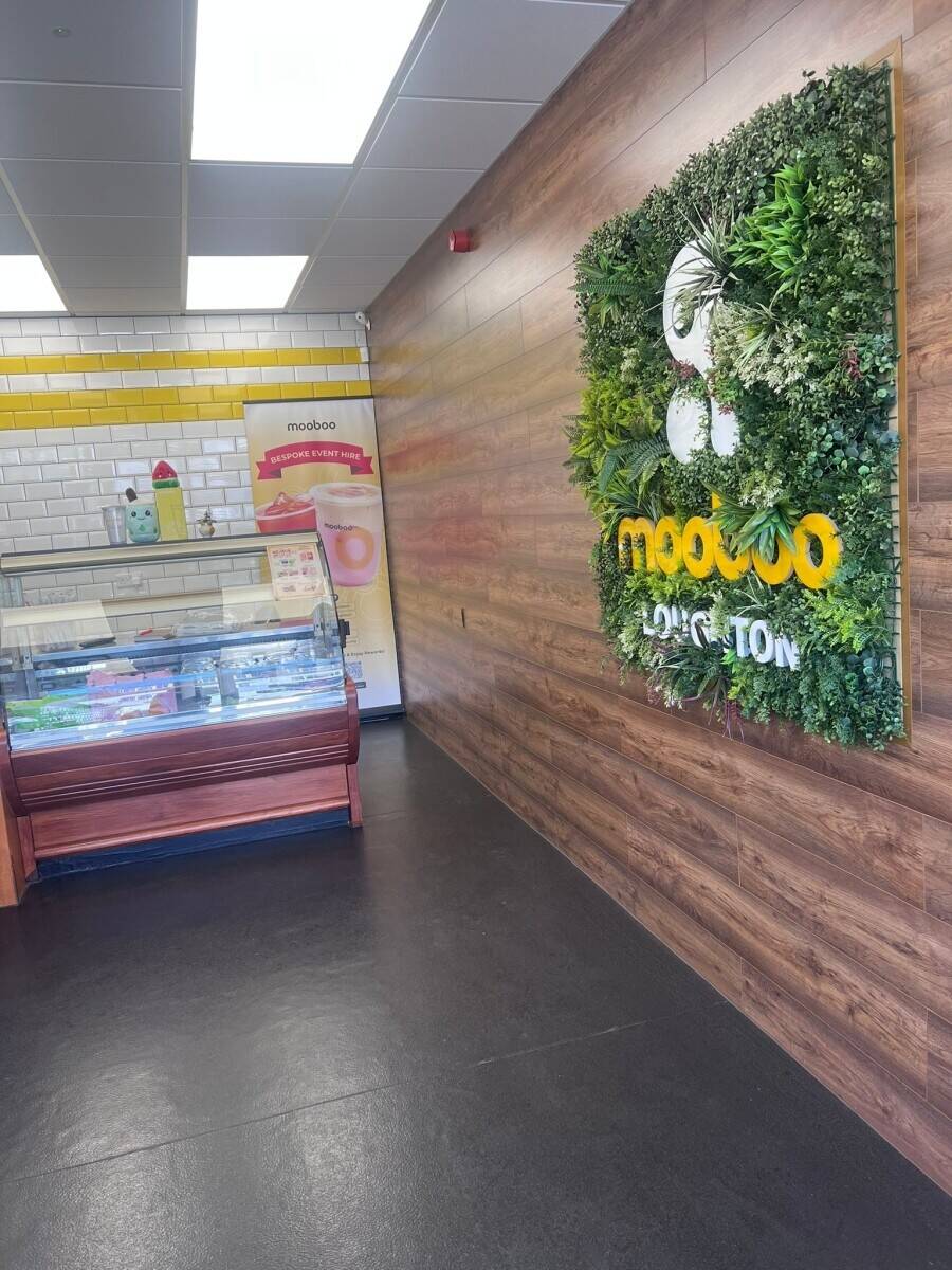 FOR SALE Bubble Tea MOOBOO LOUGHTON Photo 7
