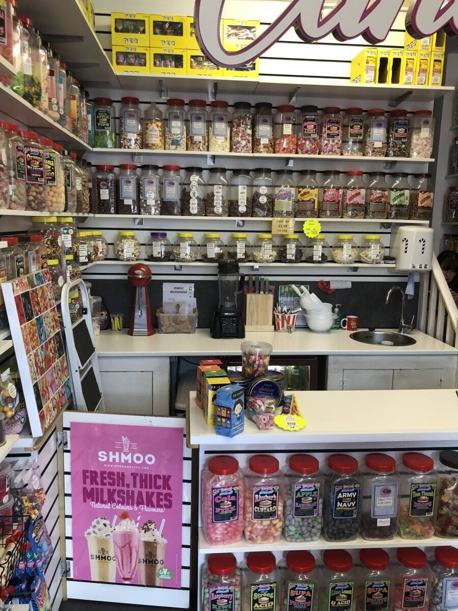 Independent family run sweet shop for sale