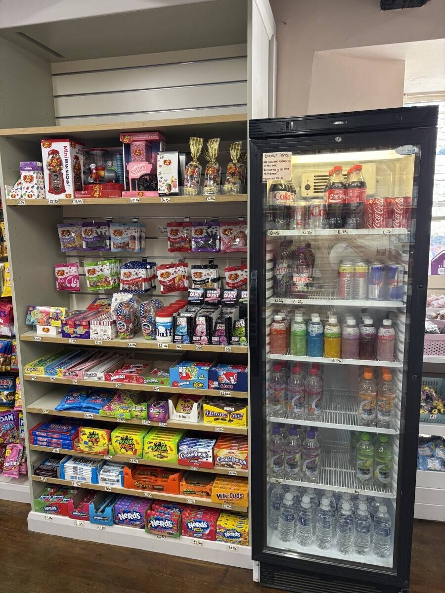 Traditional Sweet Shop for sale in Stamford Lincolnshire Photo 6