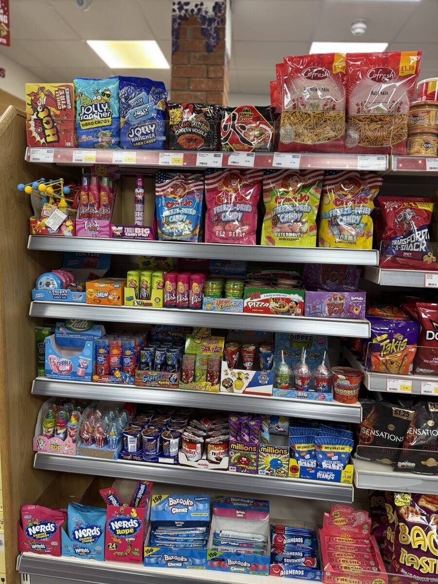 Busy off license shop for sale Photo 7