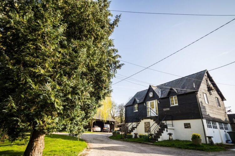 Established Bridal Boutique - Kingsclere