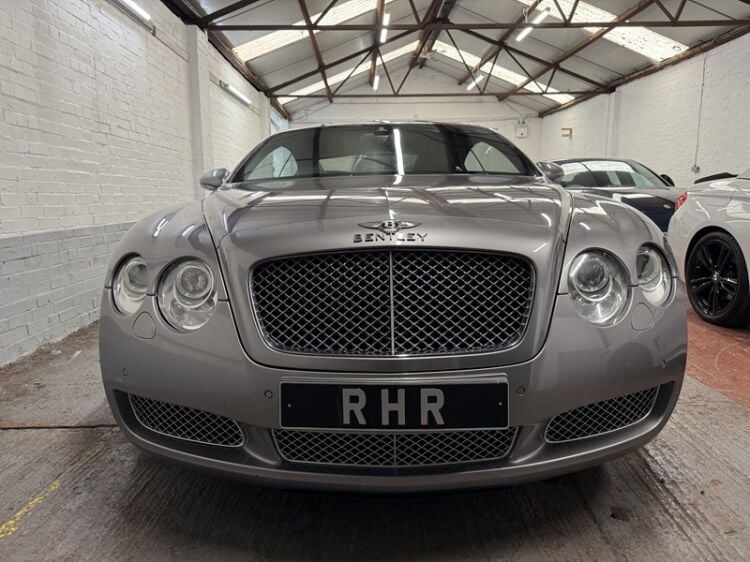 Thriving Car Dealership in Prime Buckinghamshire Spot