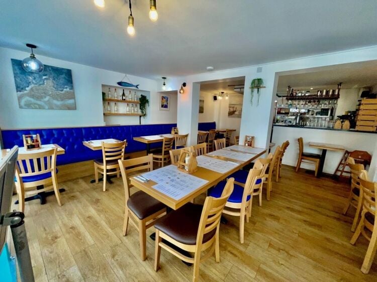 Leasehold Fish & Chip Restaurant Located In St Ives, Cornwall Photo 7