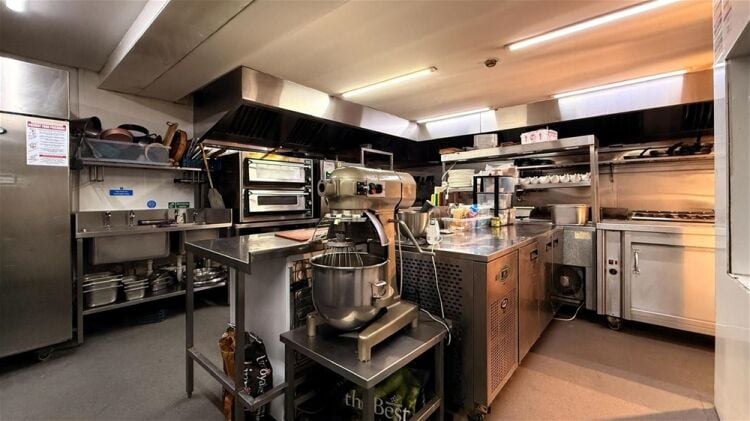 Licenced Trade, Pubs & Clubs For Sale in Doncaster